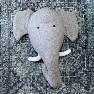 Elephant head wall mount 🐘